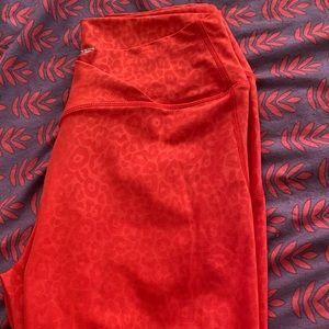 Zyia Red leopard scrunchy what’s LnT